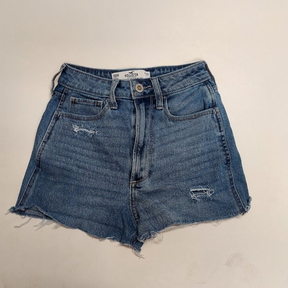 Women's Hollister size 23R jean shorts